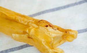 滋补皇教您选购鱼胶第4招:鱼胶的血丝